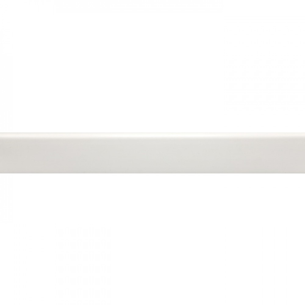 Плинтус напольный Comfort Classic 001 Белый 80 мм — матовый белый, универсальный, для любого стиля